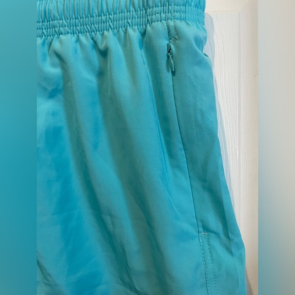BNWT Men’s swim shorts - Picture 3 of 4